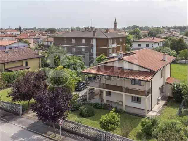 Casa Indipendente in Via Pordenone, 9, Pramaggiore (VE)