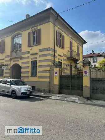 Villa In Affitto in Torino, Piemonte