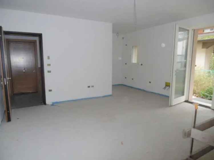 Appartamento in Via Gorizia, Forlì, 5 locali, 1 bagno, 135 m²