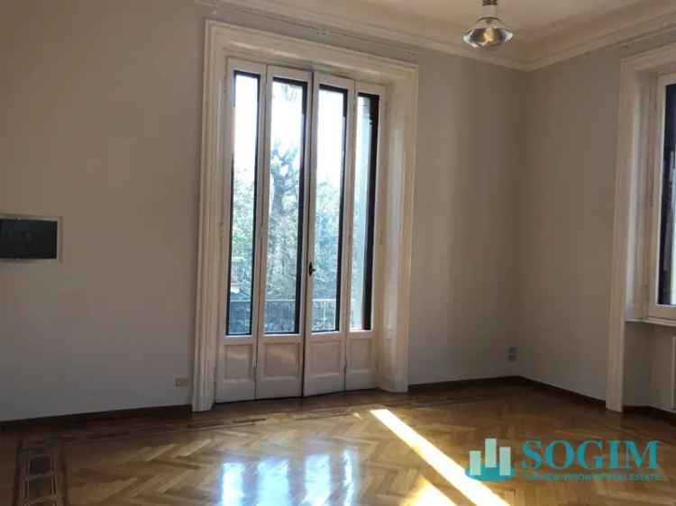 Appartamento in Via Mascheroni, Milano, 6 locali, 3 bagni, 220 m²