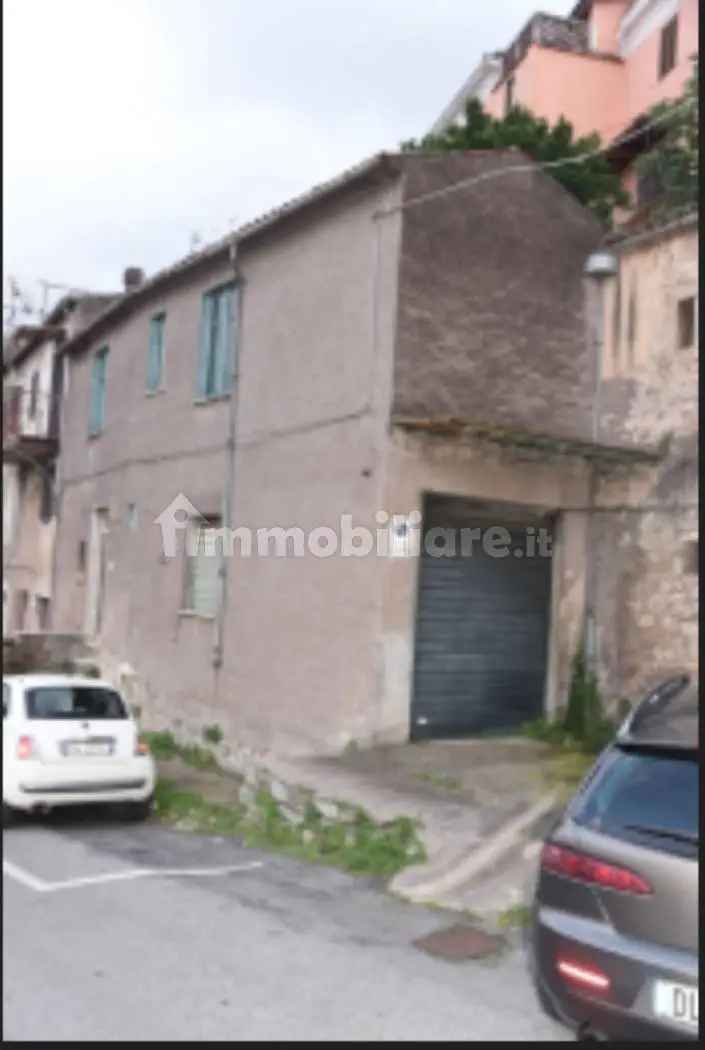 Appartamento all'asta via San Francesco, Sonnino