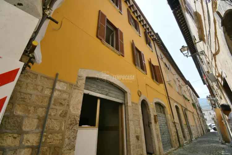 Terratetto unifamiliare via della Tribù Fabia 16, Ascoli Piceno