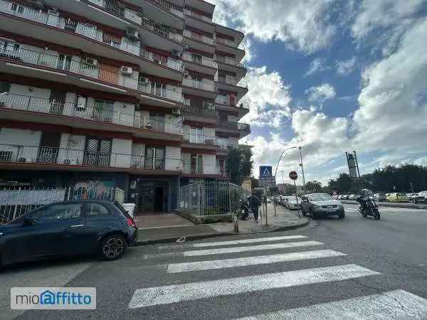 Appartamento In Affitto in Napoli, Campania