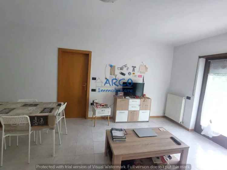 Bilocale buono stato, quarto piano, Centro, Arco