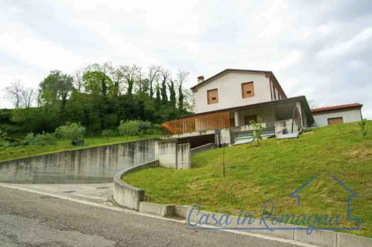 Villa singola in Via Gorolo, Borghi, 8 locali, 4 bagni, garage, 447 m²