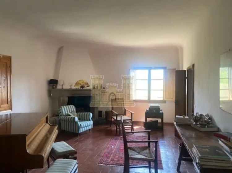 Appartamento in villa in VIA DAZZI, Firenze, 6 locali, 2 bagni, 170 m²