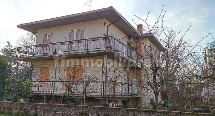 Villa bifamiliare via Enna 23, Borgo Nuovo - Navigatori, Verona