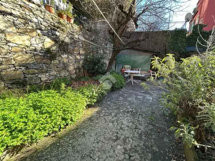 Terratetto unifamiliare via Romana di Quarto, Quarto, Genova