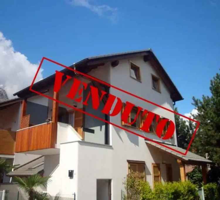 Villa in Via Giani Emilio, Novate Mezzola, 3 locali, 2 bagni, 93 m²