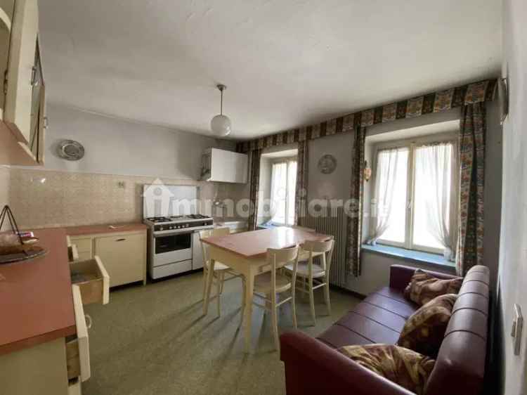 Villa a schiera via Ravina,39, Auronzo, Auronzo di Cadore