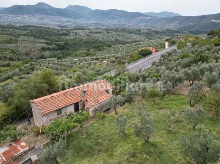 Casale via Salaria, Poggio Nativo