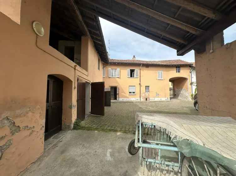 Casa Indipendente in Via Garibaldi, 13, San Zenone al Po (PV)