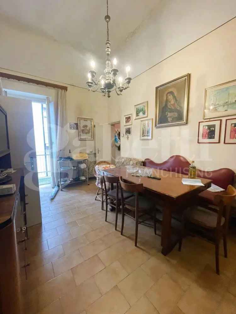 Appartamento in Via Mercadante, 20, Corato (BA)