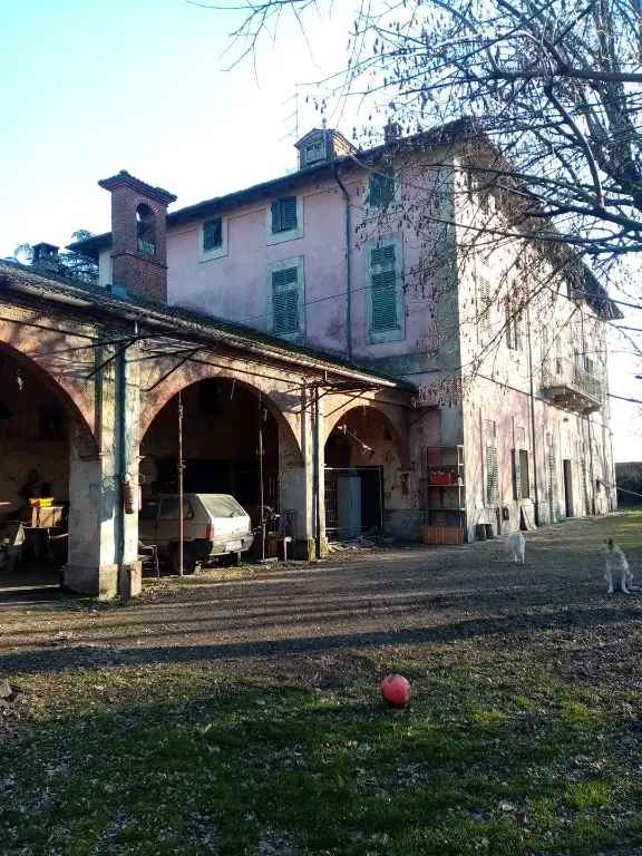 Villa in Via santo stefano, Sale, 15 locali, giardino privato, 1300 m²