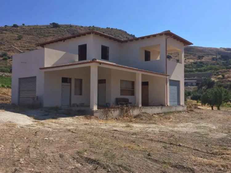 Villa singola in Caltafaraci, Agrigento, 5 locali, 2 bagni, posto auto