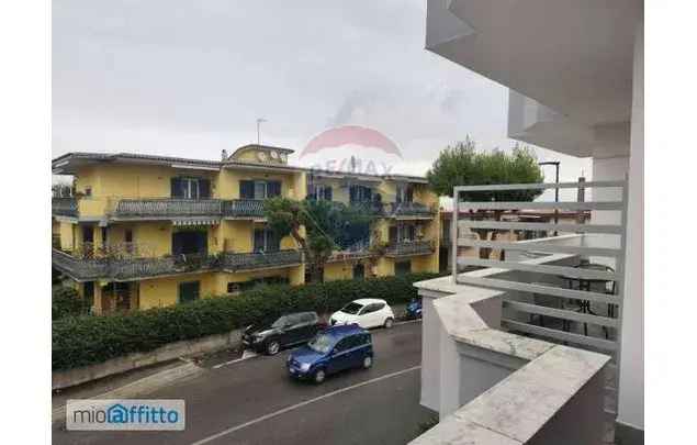 Affitto 2 camera appartamento di 40 m² in Naples