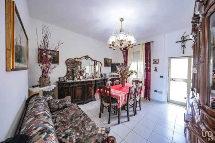 Vendita casa indipendente 7 locali di 128 m² in Migliarino (44027) - 115608 - iad