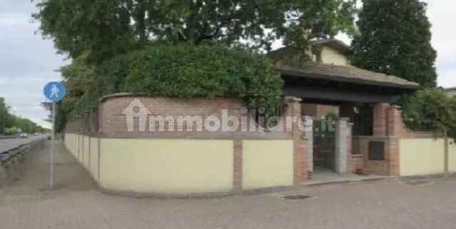 Villa all'asta Ss45, 6, Gossolengo