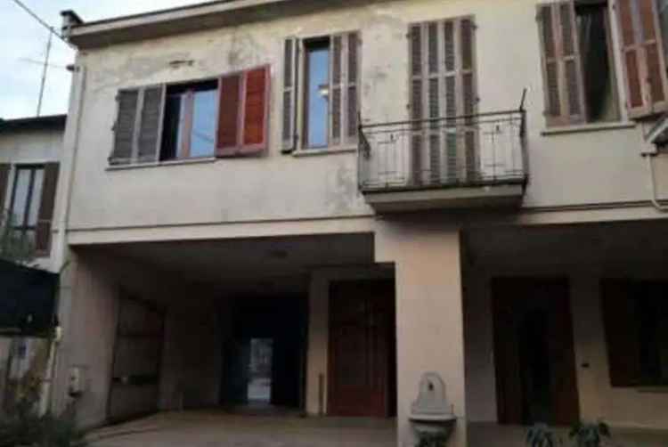 Appartamento in Via Padulli 13, Cabiate, 10 locali, 648 m² in vendita