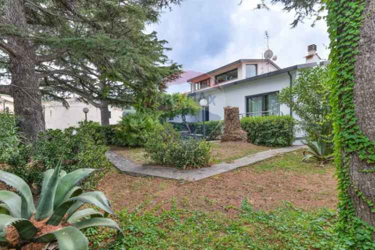 Villa in Via Oliviero Murzi, Marciana Marina, 11 locali, 3 bagni