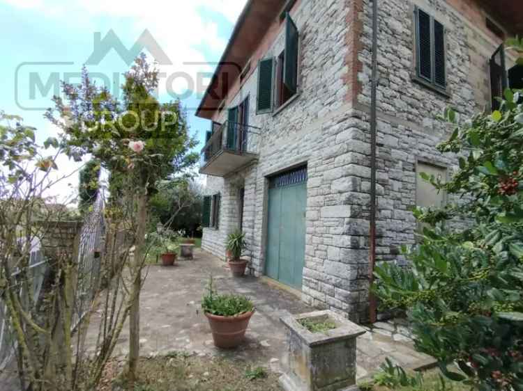 Villa unifamiliare via per Camaiore 5769, Mutigliano - Torre, Lucca