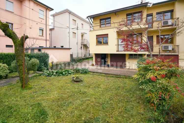 Appartamento via Immacolata di Lourdes 60, Centro, Conegliano