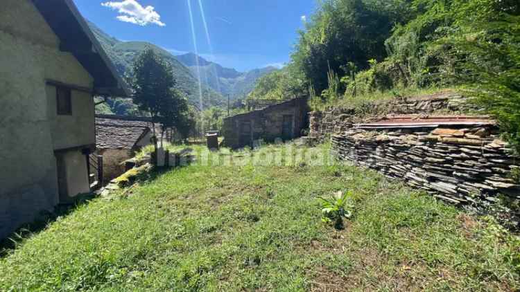 Villa unifamiliare via Casa Boggia 8, Falmenta, Valle Cannobina