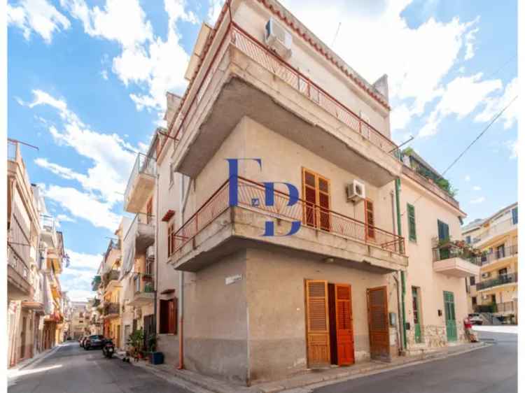 Appartamento in Via Palermo, Casteldaccia, 1 bagno, 165 m², terrazzo