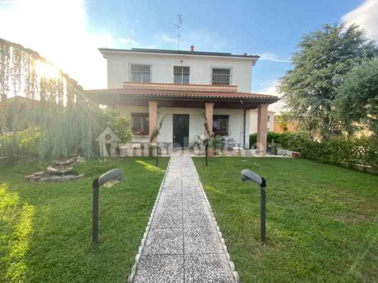 Villa unifamiliare via Nazionale 37, Gallo, Poggio Renatico