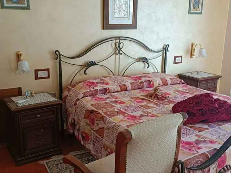 Villa in in vendita da privato a Loreto Aprutino contrada Fiorano