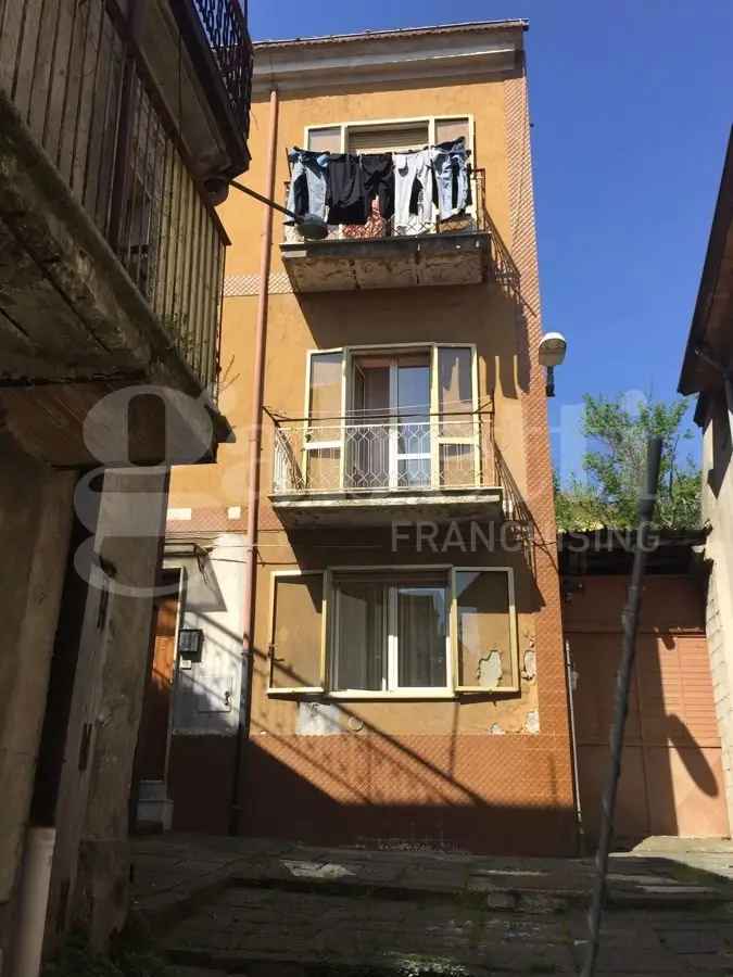 Casa Indipendente in Bellizzi , 0, Avellino (AV)