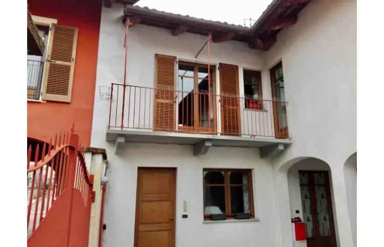 Casa indipendente in vendita a Savigliano, Via Dolce 10