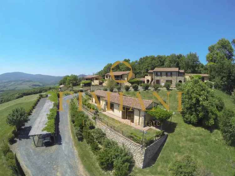 Casale Strada Provinciale dei Quattro Comuni, Guardistallo