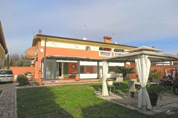 Villa unifamiliare via Pellini, 22 /C, Marina di Carrara, Carrara