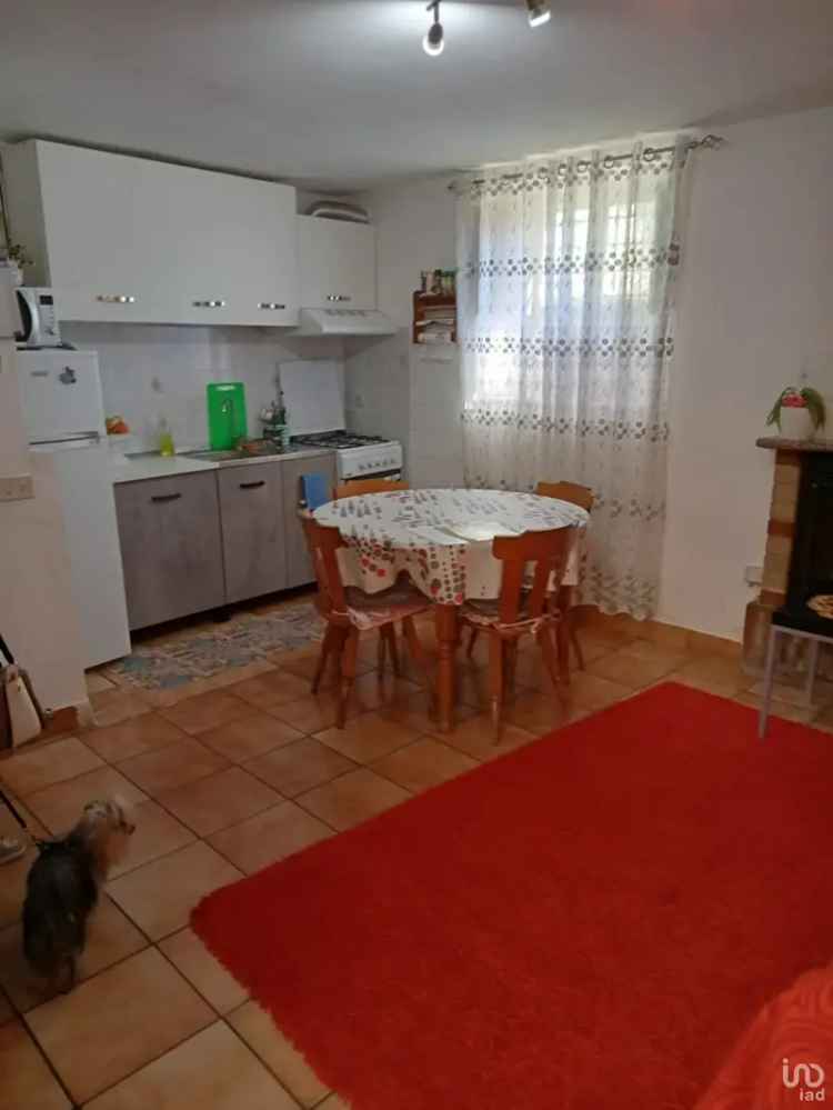 Vendita casa 4 locali di 160 m² in Porlezza (22018) - 73084 - iad