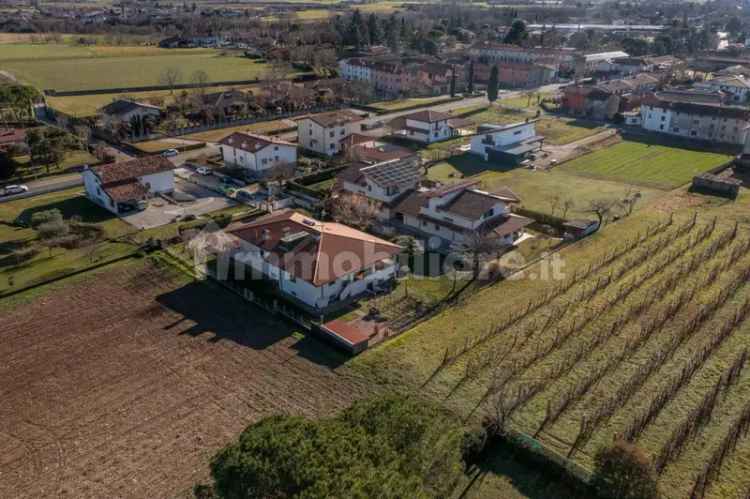 Villa unifamiliare via Fiore dei Liberi 85, Premariacco