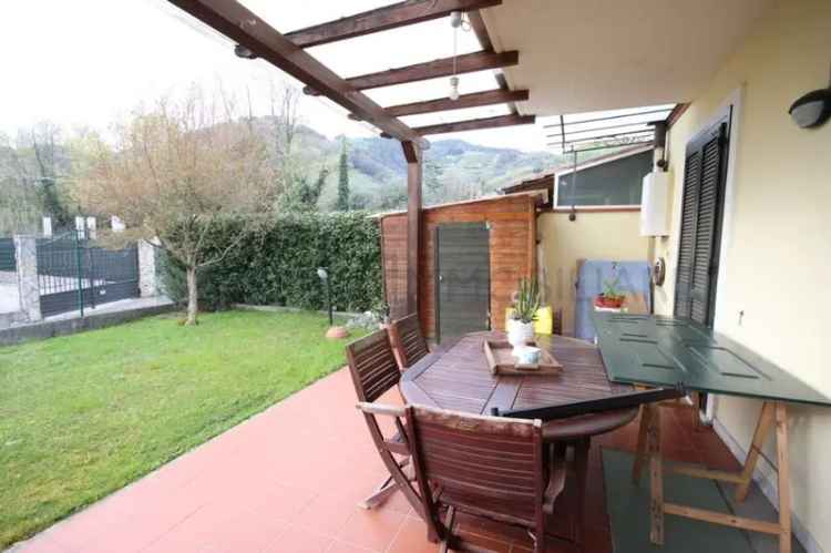 Villa a schiera in Via Pernice, Massa, 5 locali, 2 bagni, 110 m²