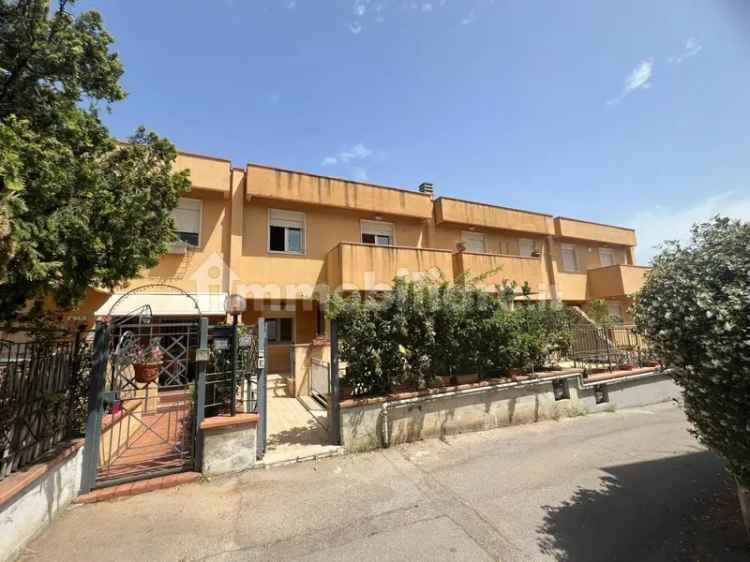 Appartamento via Spadafora, Borgo Nuovo - Castellana, Palermo