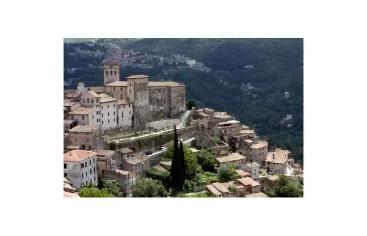 Villa in vendita a Civitella Roveto