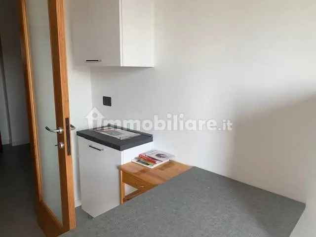 Bilocale Bergamo Santa Caterina Arredato e Ristrutturato