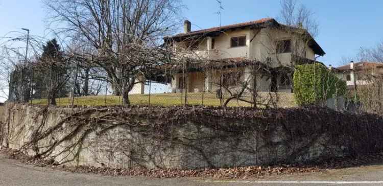 Villa in FRAZIONE CASTIGLIONE, Asti, 4 bagni, con box, 560 m²