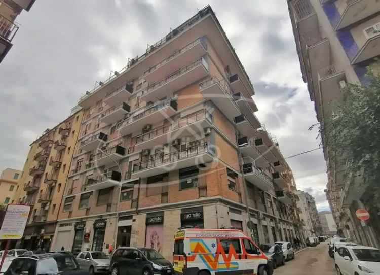 Appartamento in Via Lecce, Foggia, 2 bagni, 190 m², 3° piano