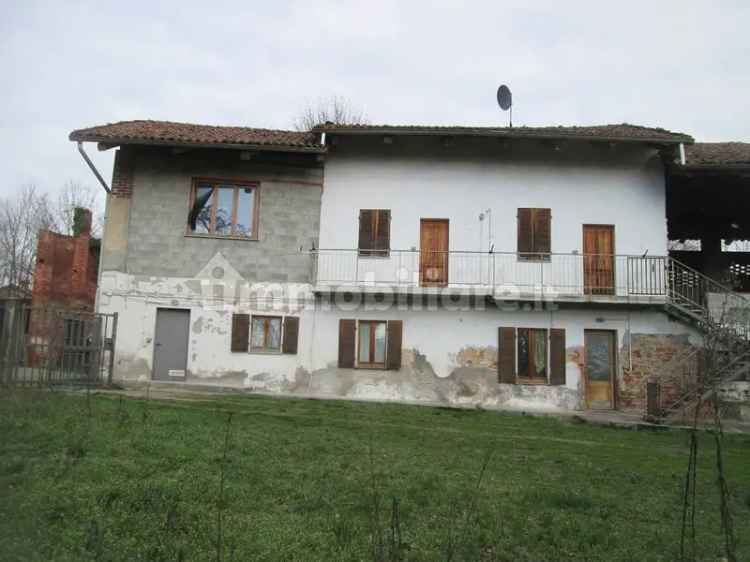 Cascina Cantone Garella di Fondo 9, Castelletto Cervo