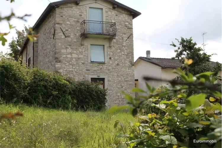 Terratetto unifamiliare Strada Mozzano 22, Mozzano, Neviano degli Arduini