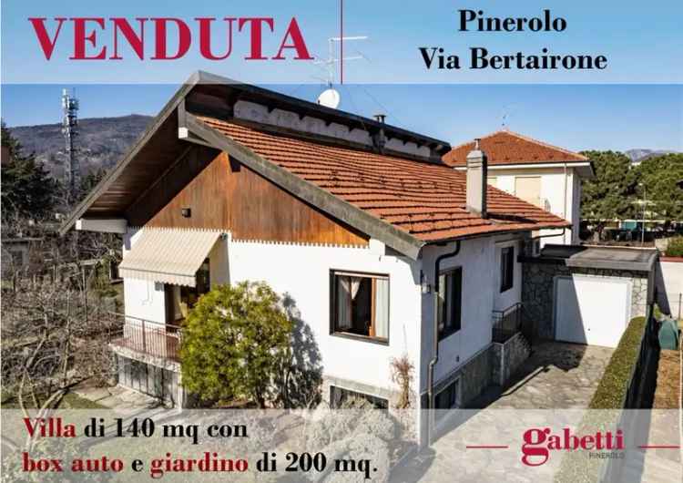 Villa in Via Bertairone 18, Pinerolo, 5 locali, 1 bagno, posto auto