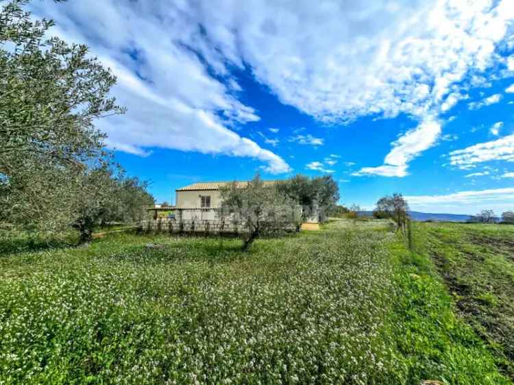 Villa in Via san Giacomo, Modica, 2 locali, 1 bagno, 100 m² in vendita