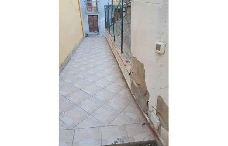 Casa indipendente in vendita a Agrigento, Vicolo Finazzi 18