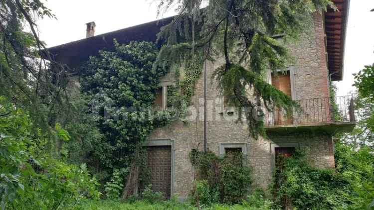 Villa unifamiliare Strada Cava In Vigatto, Carignano, Parma