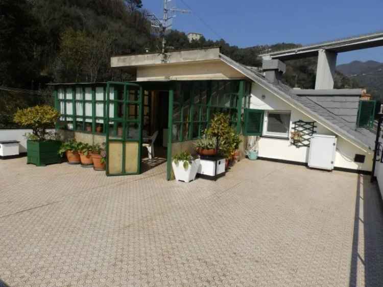 Appartamento in VIA DEI FIESCHI, Recco, 6 locali, 1 bagno, 90 m²