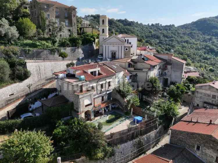 Villa unifamiliare via Santa Barbara, Torchiara